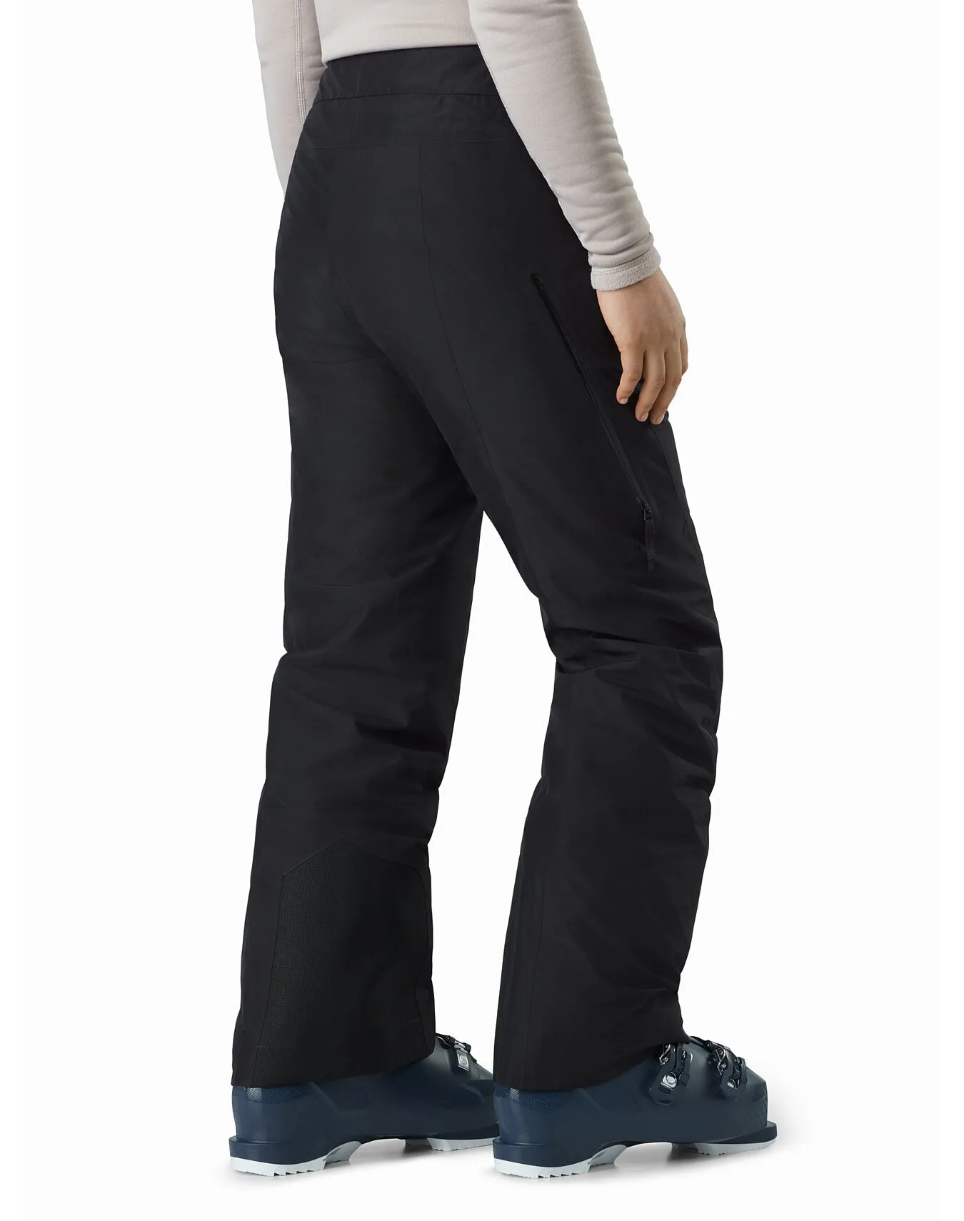 Andessa Pant (Women's) - Past Season