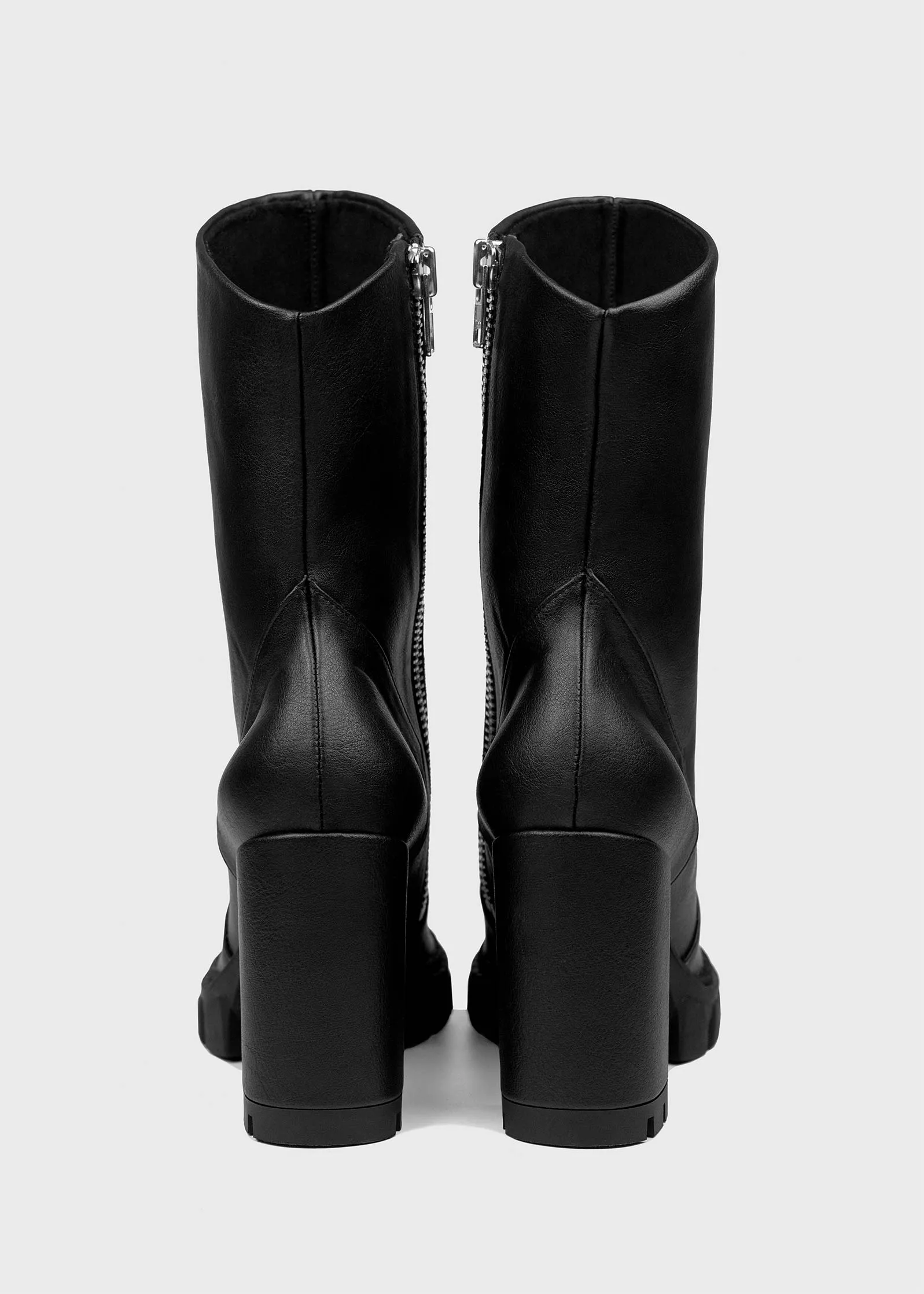 Ritual Boots Black Vegea leather ankle boots - sample sale